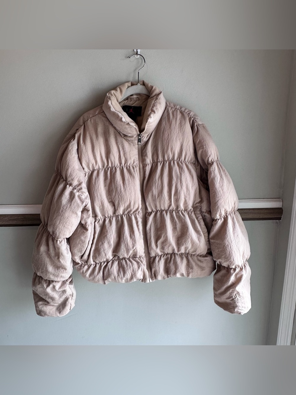Jordan Full-Zip Oversized Puffer Jacket Desert Tan FB5149-277